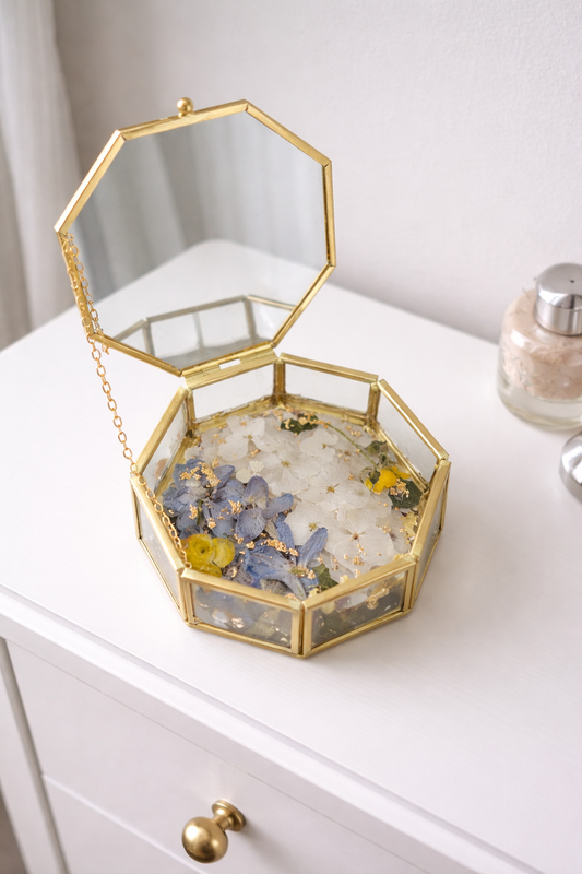 Flora Bloom Box | Gold