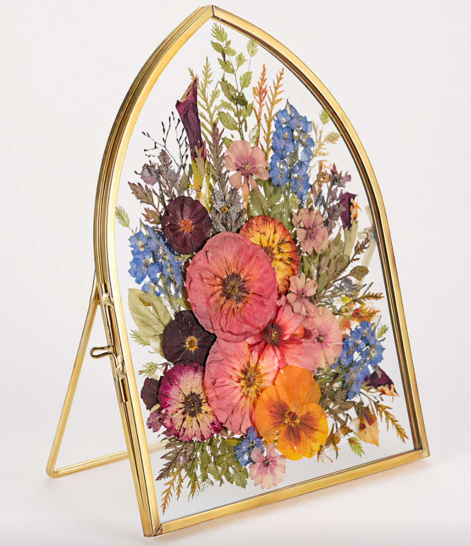 Flora in Full | 5x7 Gold Arch | Floating Frame