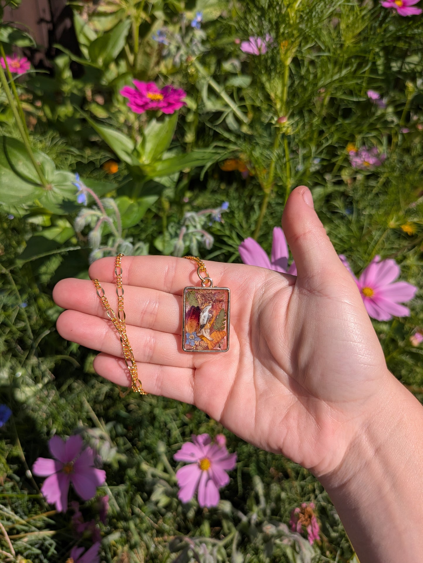 Golden Floral Mouse Jaw Necklace