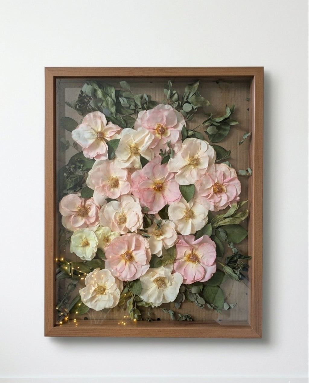 Floral Focus Style Pressed Bouquet Frame 16x20