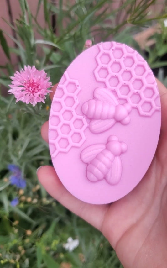 Bee goats milk soap (made to order)